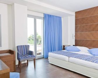Astros Beach Boutique Hotel - Paralio Astros