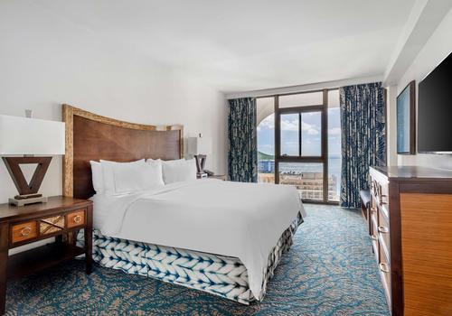 Hilton Grand Vacations Club at Hilton Hawaiian Village, Honolulu – Updated  2023 Prices