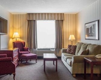 Quality Hotel & Suites - Woodstock - Huiskamer