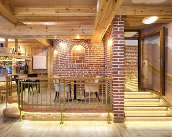 Hotel Kadoor - Karlovac - Bar