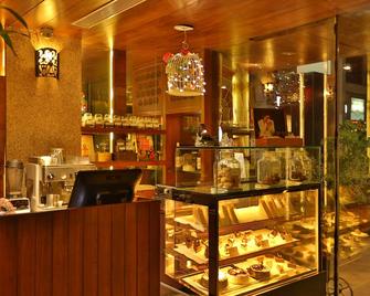Hotel Icon - Çandigarh - Bar