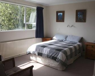 Halfmoon Haven - Rakiura - Halfmoon Bay - חדר שינה