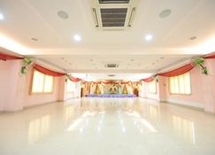 Shree Lakshmi Guest House - Visakhapatnam - Lobby