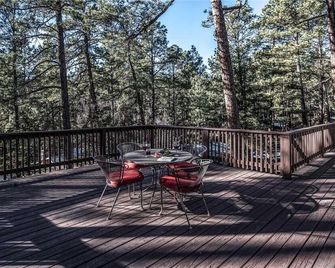 A Climbing Cub Cabin - Ruidoso - Parveke