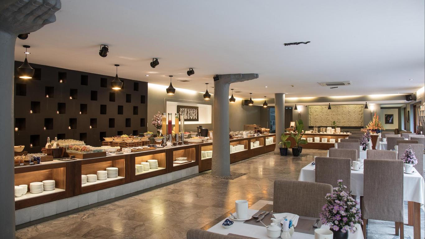 Pilgrimage Village Boutique Resort & Spa