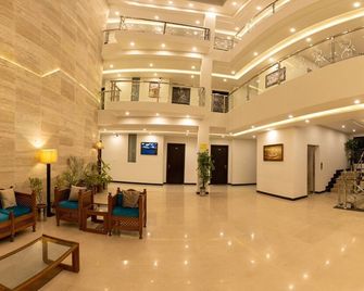 Mount Feast Hotel Naran - Naran - Lobby