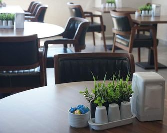 Çam otel - Edremit - Restaurant