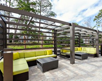 Holiday Inn Tallahassee E Capitol - Univ By IHG - Tallahassee - Patio