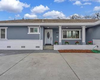San Jose House - San Jose - Building
