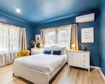 Stylish Family Getaway with Modern Comforts - Moonah - Camera da letto