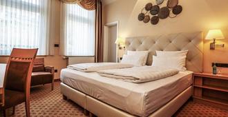 Hotel Mack - Mannheim - Yatak Odası