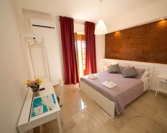 La Balestra B&B - Balestrate - Chambre
