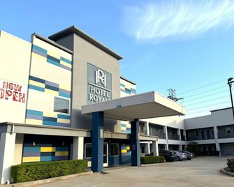 Hotel Royale Iah Airport North Houston I-45 - Houston - Building