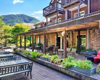Yangyang Caddis Pension - Yangyang - Patio