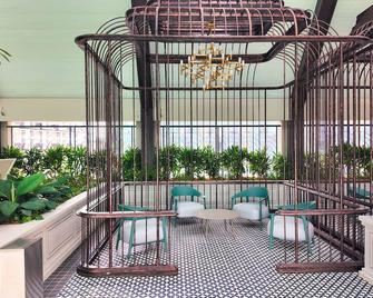 Paxtonz Suites,1utama,ikea Damansara,segi,desa Park - Petaling Jaya - Balcony