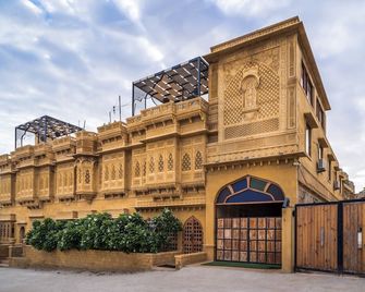 Hotel Grand Khalifa - Džaisalmér - Budova