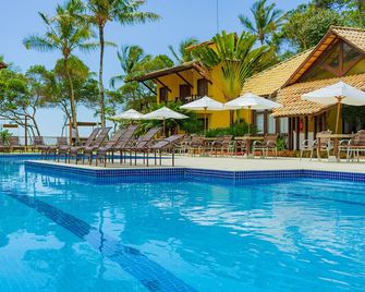 Arraial Bangalô Praia Hotel - Porto Seguro - Piscina