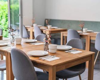 Hotel Cafe Galerie - Garbsen - Ristorante