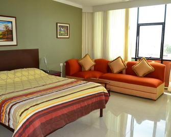 Sol Del Sur Hotel - Huaquillas - Habitación