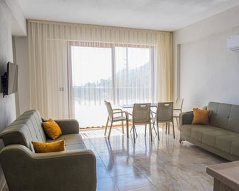 Olive Tree Apart Hotel - Muğla - Living room