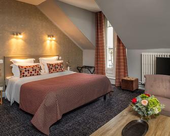 Le Nouvel Hôtel - Oyonnax - Bedroom