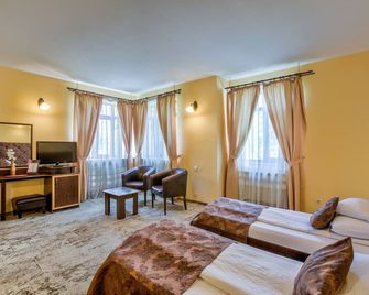 بينشن أمبينت - براسوف - غرفة نوم