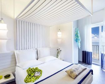Hotel Torremaura - Milano Marittima - Habitación