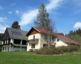 Ferienhaus Moarhube - Ferienhaus, Dusche, Wc - Mariahof - Будівля