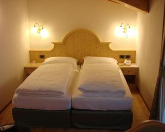 Chalet Campiglio Imperiale - Pinzolo - Habitación