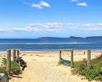 Umina Beach Ocean View - Waterfront Umina Beach - Ettalong beach - Beach