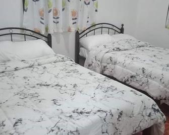 Your Las Vegas Casa in a convenient location - Valencia - Soverom