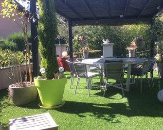 chez Veronique et Freddy - Saint-Jean-de-Maurienne - Patio