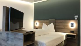 Westside Hotel Garni - Munich - Bedroom