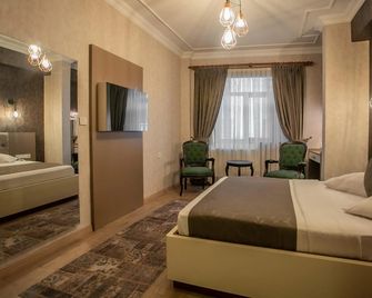 Hotel Pera Capitol - Istambul - Quarto