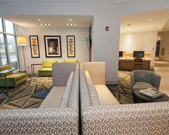 Holiday Inn Express & Suites Johnstown - Johnstown - Ingresso