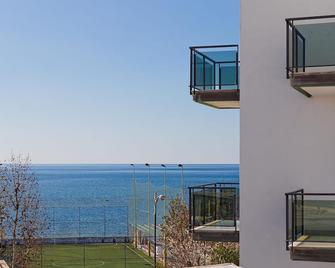 Mediterranea Hotel & Convention Center - Salerno - Balcony