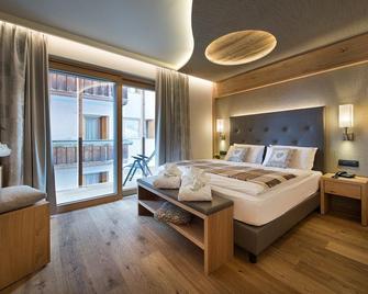Hotel Roberta Alpine - Livigno - Bedroom