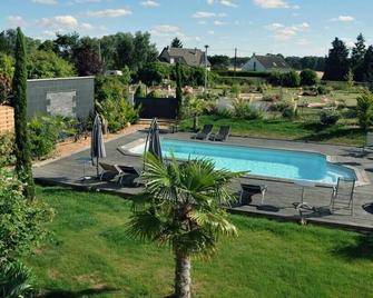 5 bedroom gite for 10 people, in a quiet location - Flacey - Bazén