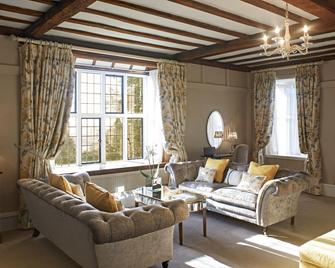 The Manor Elstree - Borehamwood - Obývací pokoj