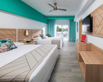 Hotel Riu Ocho Rios - אוקו ריוס - חדר שינה