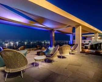 Grabel Hotel Jeju - Jeju City - Parveke
