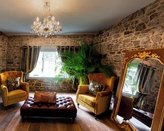 The Forest at Mount Congreve Gardens - Kilmeaden - Living room