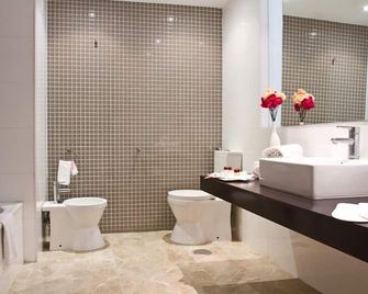 Dynastic Hotel & Spa - Benidorm - Badrum