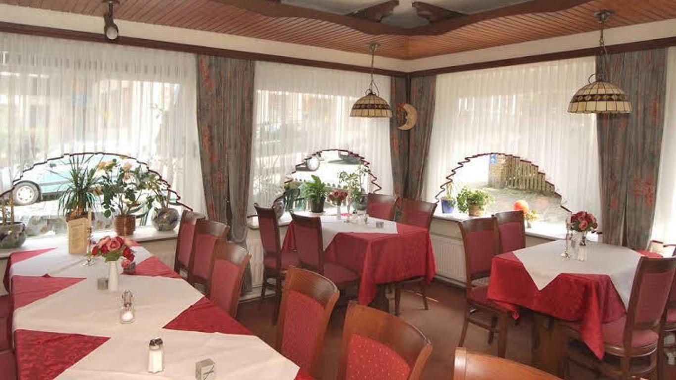 Hotel-Café-Restaurant Parkhaus