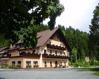 Hotel-Gasthof Strasswirt - Hermagor - Budova