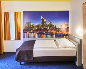 B&B Hotel Frankfurt-Hbf - פרנקפורט אם מיין - חדר שינה