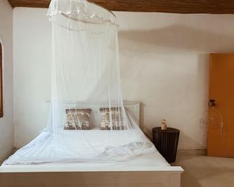 Senani Guesthouse - Midigama East - Habitación