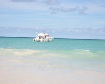 Karimar Beach Condo Hotel - Punta Cana - Playa