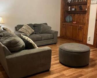 A little piece of Paradise! - Orange - Living room