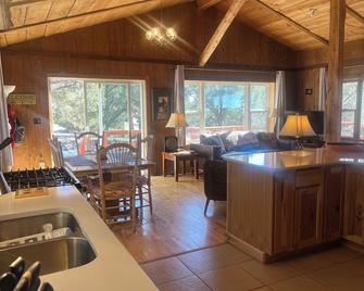 Canyon city Royal Gorge/West Cliffe, Mt Views, internet/sauna, pet friendly, - Cañon City - Cocina